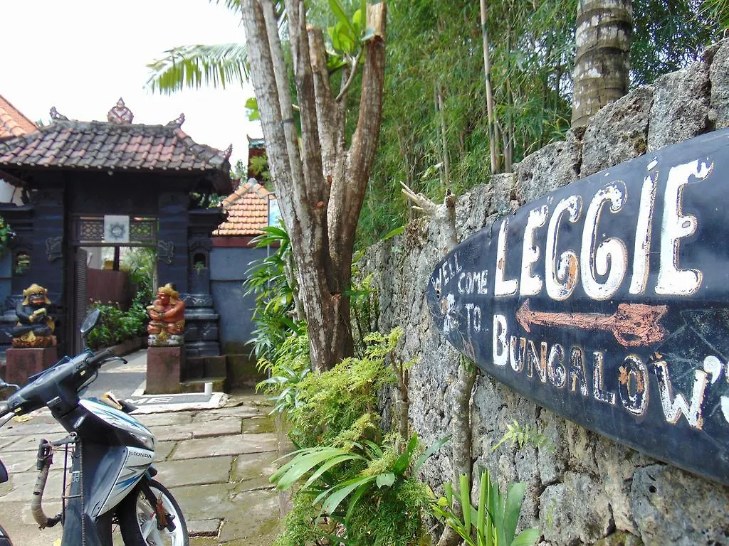 Leggie'S Bungalow Apartment Uluwatu  Homestay